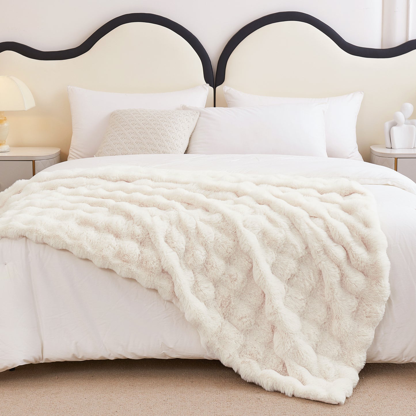 Faux Rabbit Fur Throw Blanket for Couch, Fluffy Warm Plush Thick Bubble Blanket for Bed Sofa Living Room, Soft Cozy Furry Blanket, 50x60 inches, Cream White