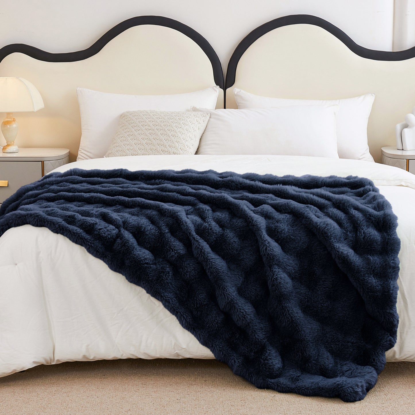 Faux Rabbit Fur Throw Blanket for Couch, Fluffy Warm Plush Thick Bubble Blanket for Bed Sofa Living Room, Soft Cozy Furry Blanket, 50x60 inches, Cream White
