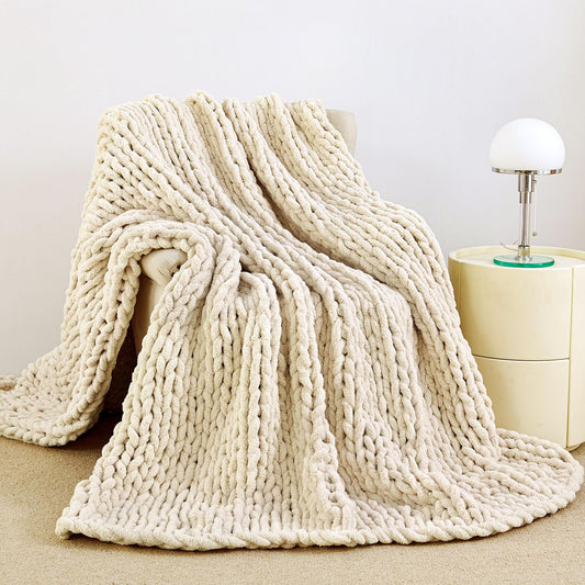 Chunky Knit Blanket Throw, 100% Hand Knit Chenille Throw Blanket for Sofa & Home Decor, Soft and Cozy Knitted Throw Blankets