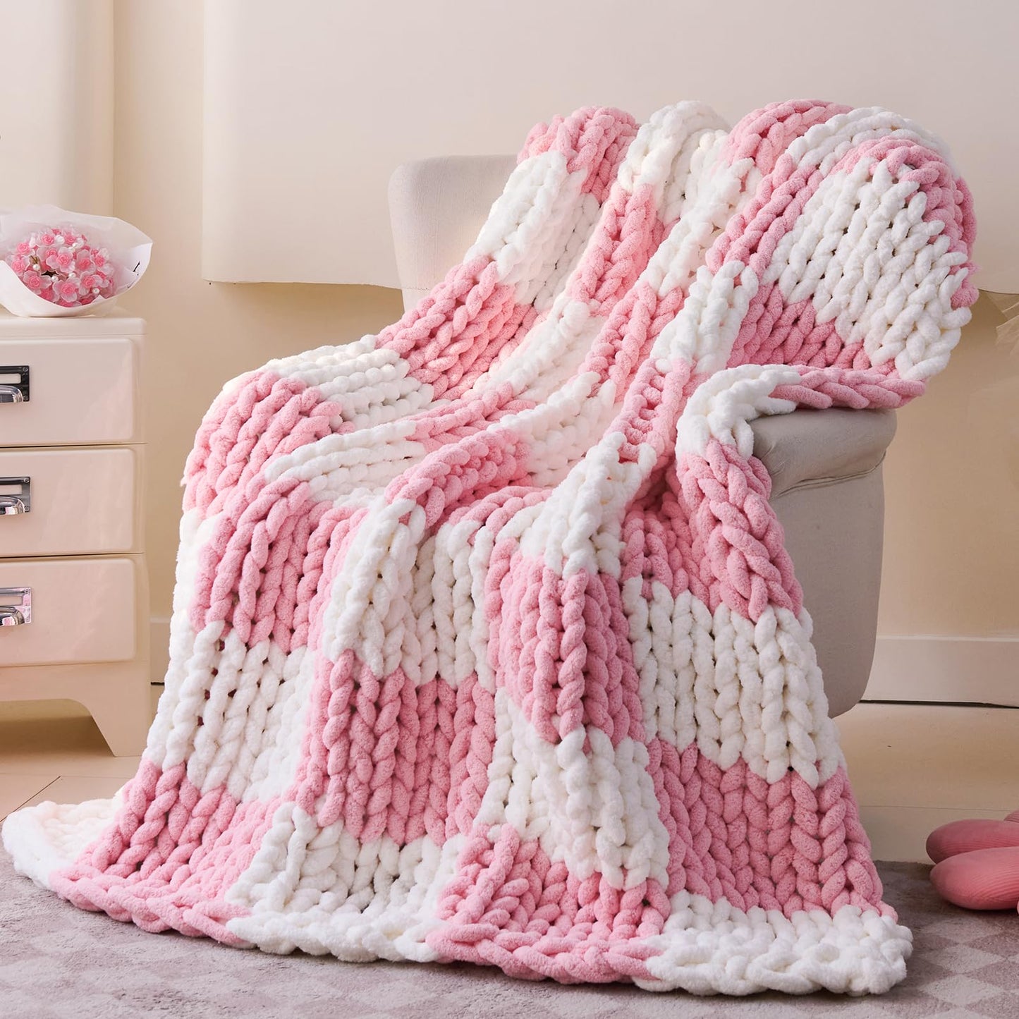 Chunky Knit Blanket Throw, 100% Hand Knit Chenille Throw Blanket for Sofa & Home Decor, Soft and Cozy Knitted Throw Blankets