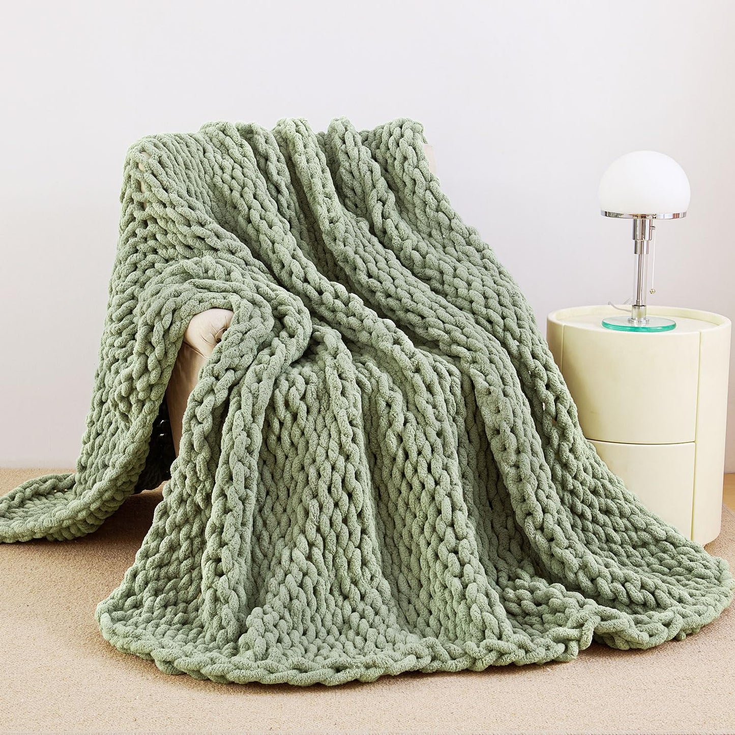 Chunky Knit Blanket Throw, 100% Hand Knit Chenille Throw Blanket for Sofa & Home Decor, Soft and Cozy Knitted Throw Blankets