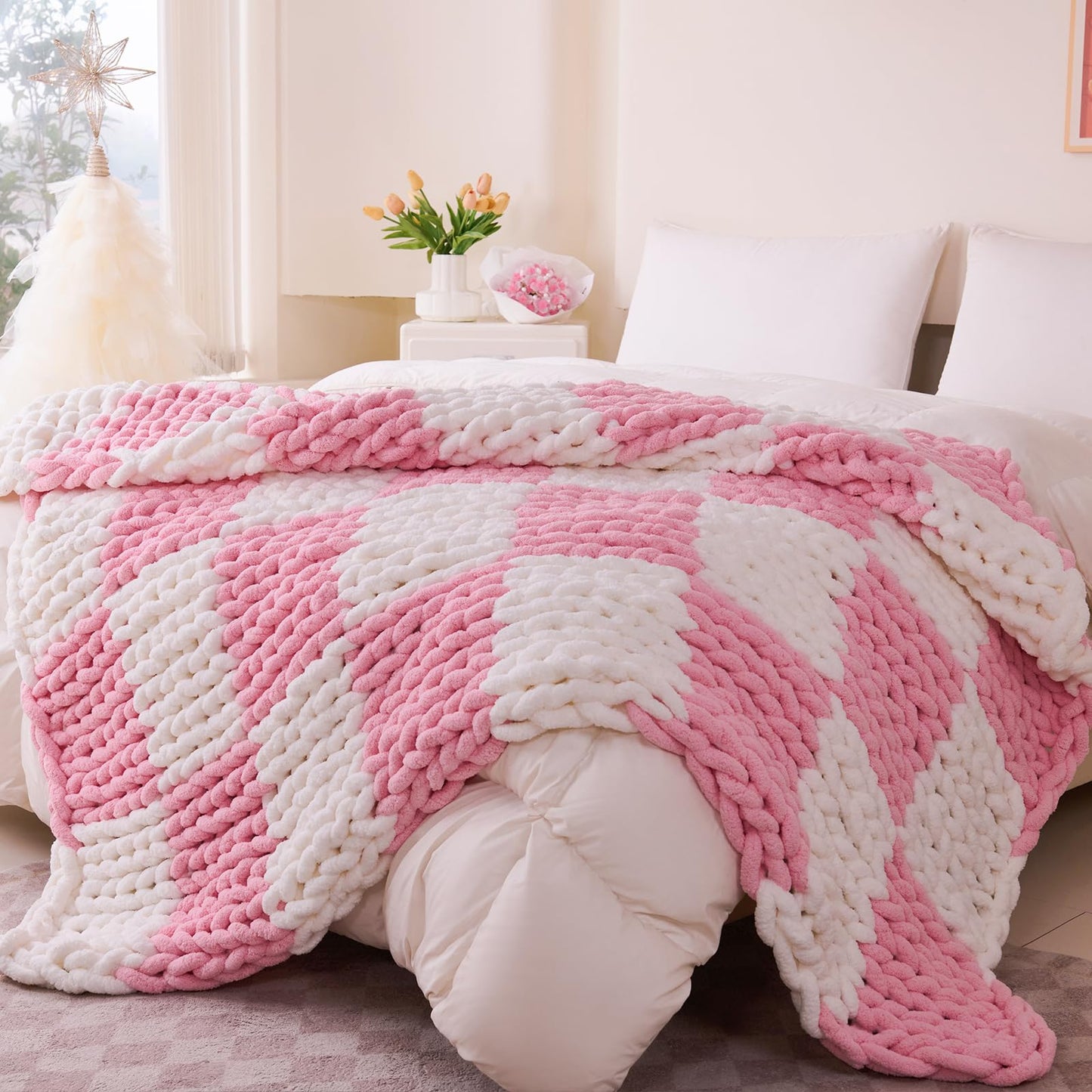 Chunky Knit Blanket Throw, 100% Hand Knit Chenille Throw Blanket for Sofa & Home Decor, Soft and Cozy Knitted Throw Blankets